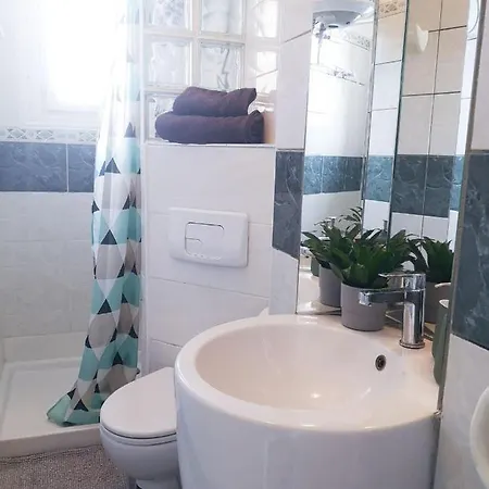 1br Near Monaco 博索莱伊